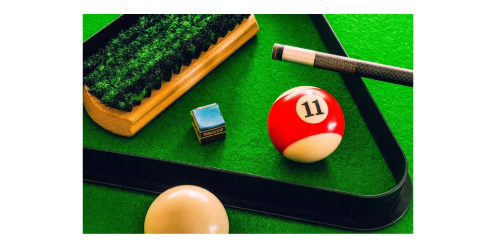 Five Important Billiard Accessories For Every Billiard Player