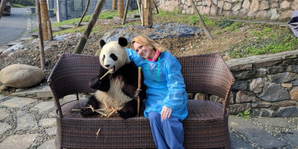 Three Giant Panda Volunteer Programs in China
